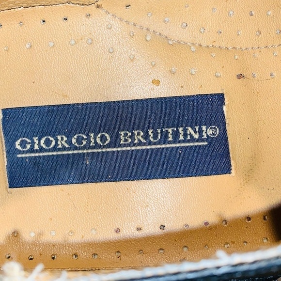 Giorgio Brutini Leather Brogue Cap Toe Oxfords. - Picture 13 of 14